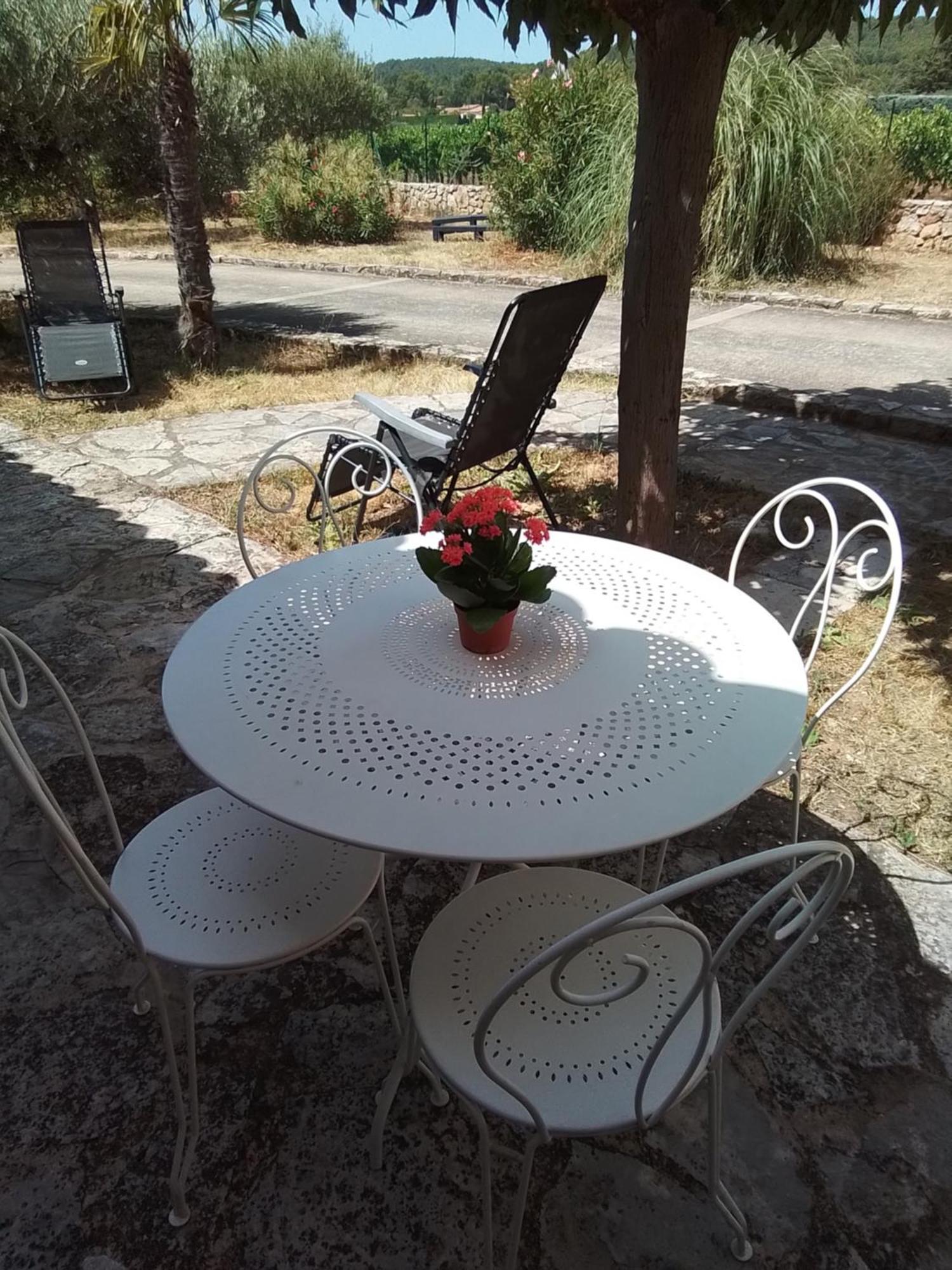 Cotignac Sejour Vacances Kültér fotó